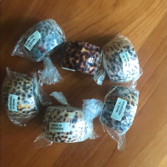 6 Shell Style Napkin Rings new. - Picture 4 of 8